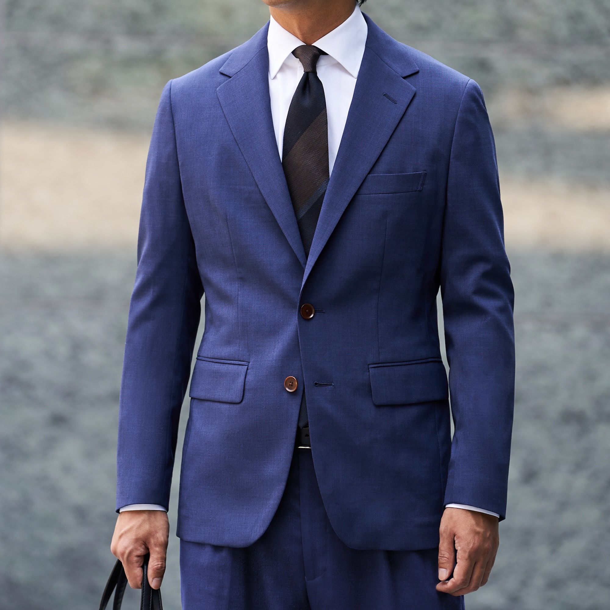 FABRIC TOKYO セットアップ 洗濯可 シェルボタン ストレッチ L WASHABLE WOOL STRETCH ブルーツイルビジネスカジュアルセットアップ